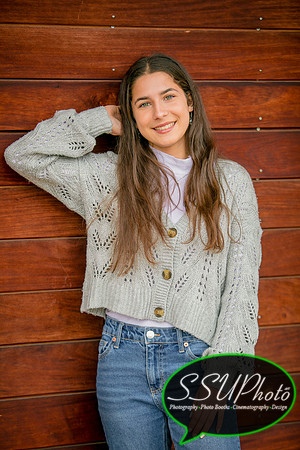 senior23-175