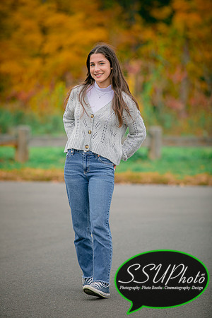senior23-235