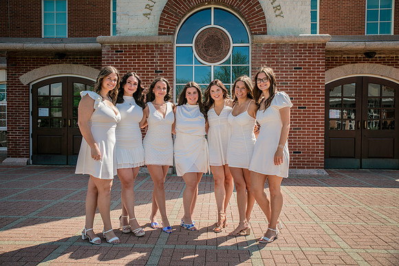 2025quinnipiacgrads-141