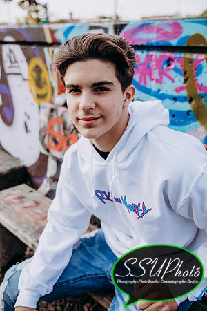 colinsenior21-290-290