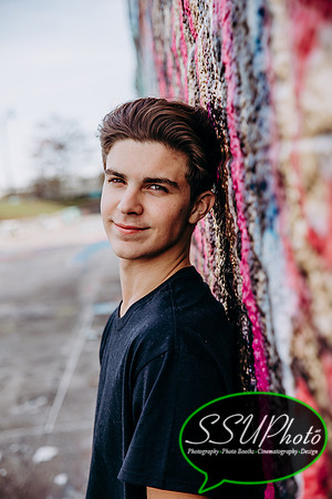 colinsenior21-361-361