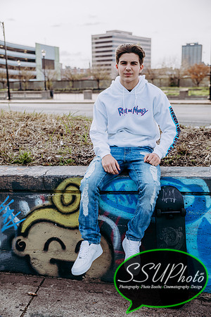 colinsenior21-274-274