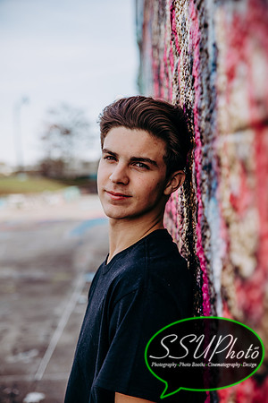 colinsenior21-358-358