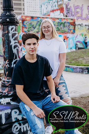 colinsenior21-330-330