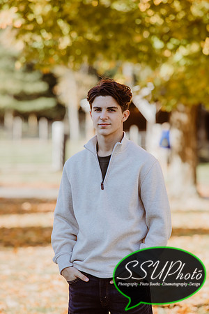 colinsenior21-124-124