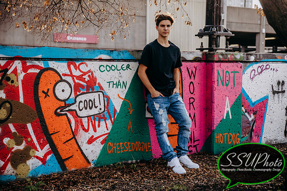colinsenior21-480-480
