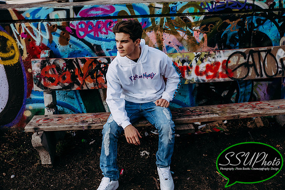 colinsenior21-283-283