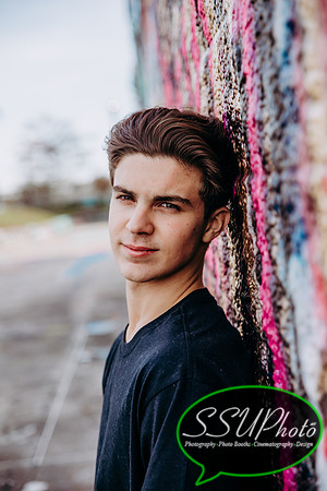 colinsenior21-360-360