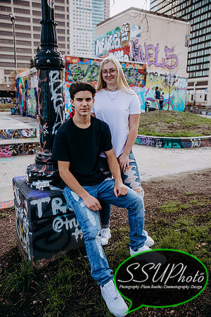 colinsenior21-332-332
