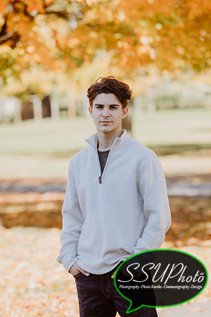 colinsenior21-122-122