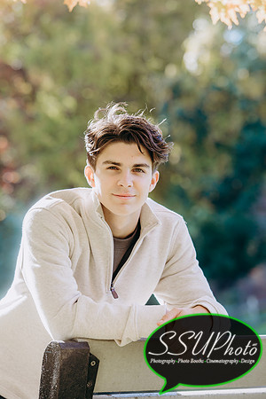 colinsenior21-205-205