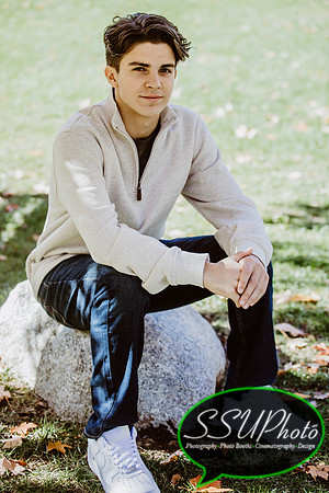 colinsenior21-233-233