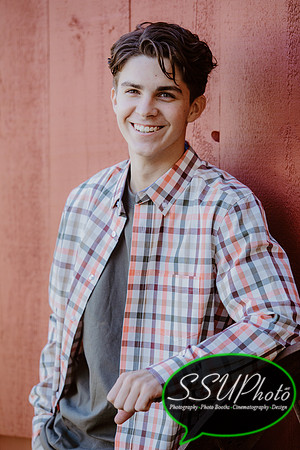 colinsenior21-119-119