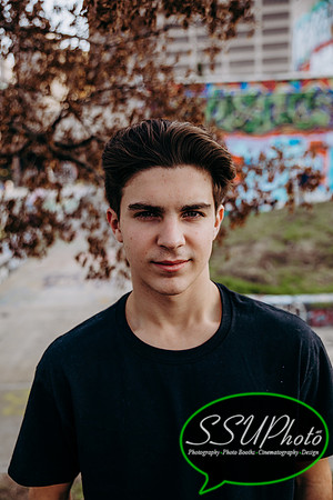 colinsenior21-306-306