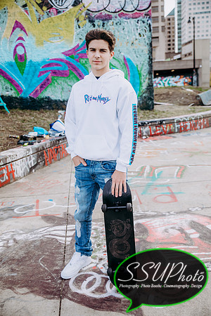 colinsenior21-267-267