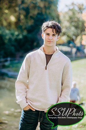 colinsenior21-218-218