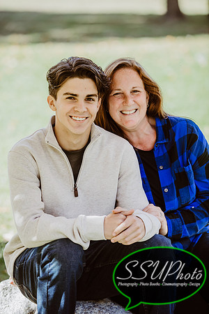 colinsenior21-246-246