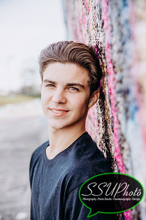 colinsenior21-367-367