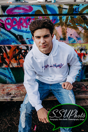 colinsenior21-286-286