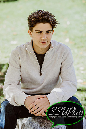 colinsenior21-227-227