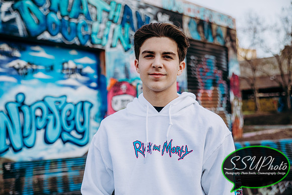 colinsenior21-260-260