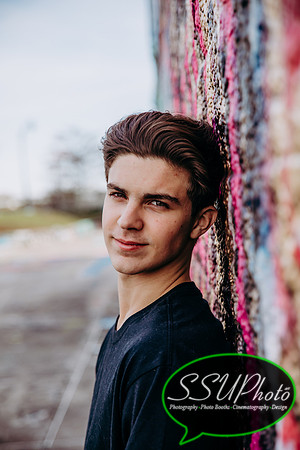 colinsenior21-359-359