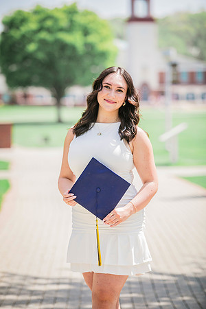 2025quinnipiacgrads-606