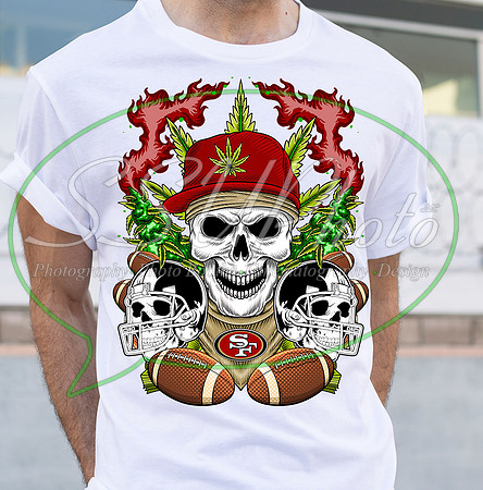 Cannabisskullfootball8