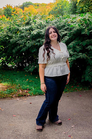 Destini Senior Photos-300
