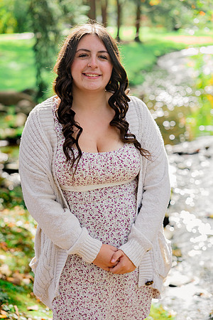 Destini Senior Photos-56