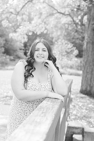 Destini Senior Photos-188