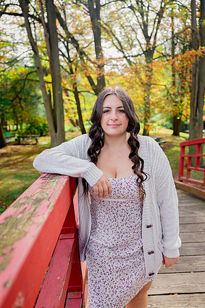 Destini Senior Photos-110