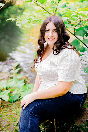 Destini Senior Photos-371