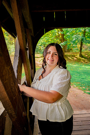 Destini Senior Photos-350