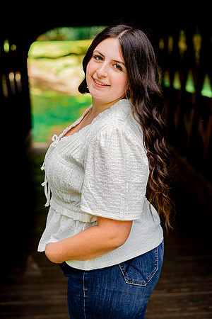 Destini Senior Photos-338