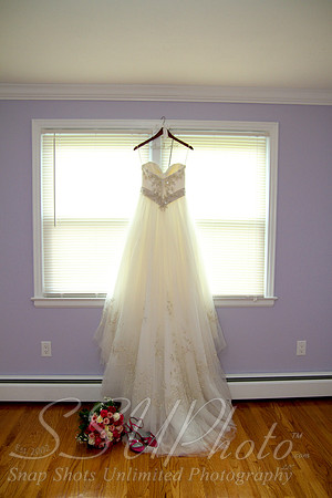 0019GettingReadyWedding