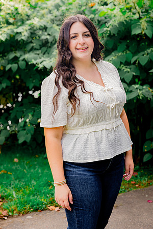 Destini Senior Photos-298