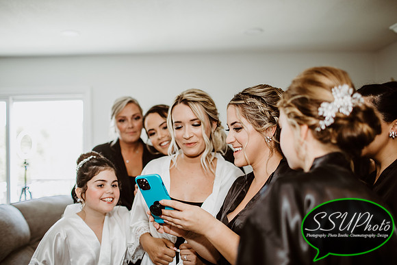 GettingReady-252