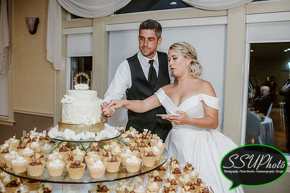 Reception-2330