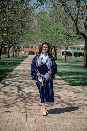 2025quinnipiacgrads-333