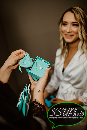 GettingReady-70