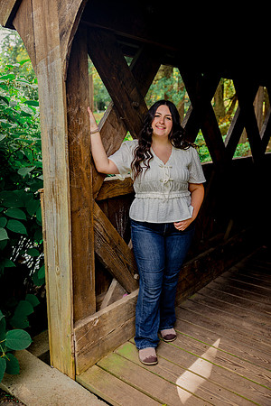 Destini Senior Photos-312