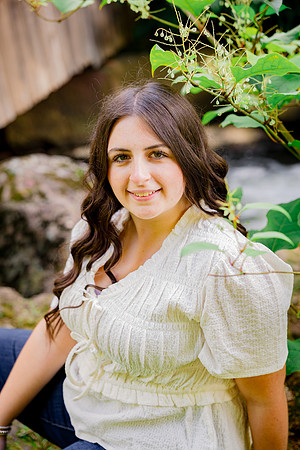 Destini Senior Photos-414