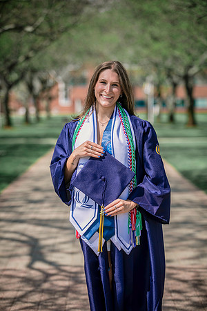 2025quinnipiacgrads-361