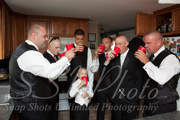 0075GettingReadyWedding