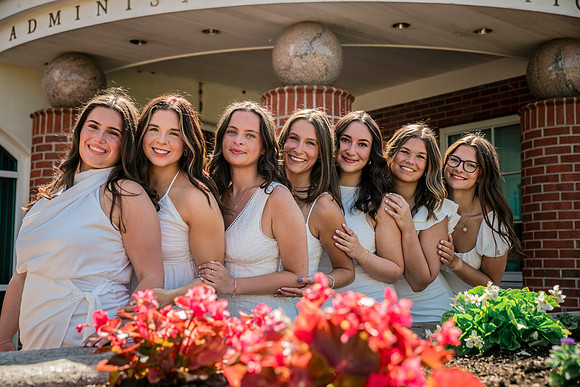 2025quinnipiacgrads-157