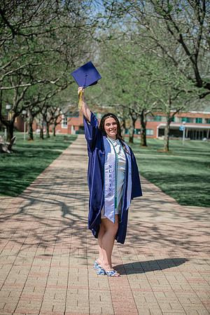 2025quinnipiacgrads-321