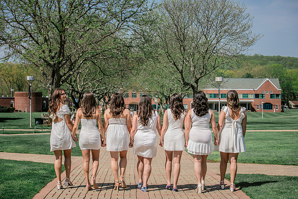 2025quinnipiacgrads-165