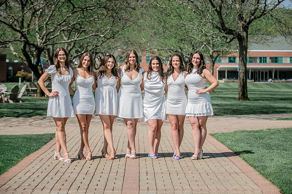 2025quinnipiacgrads-235
