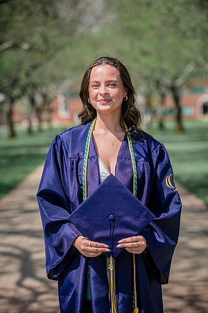 2025quinnipiacgrads-396